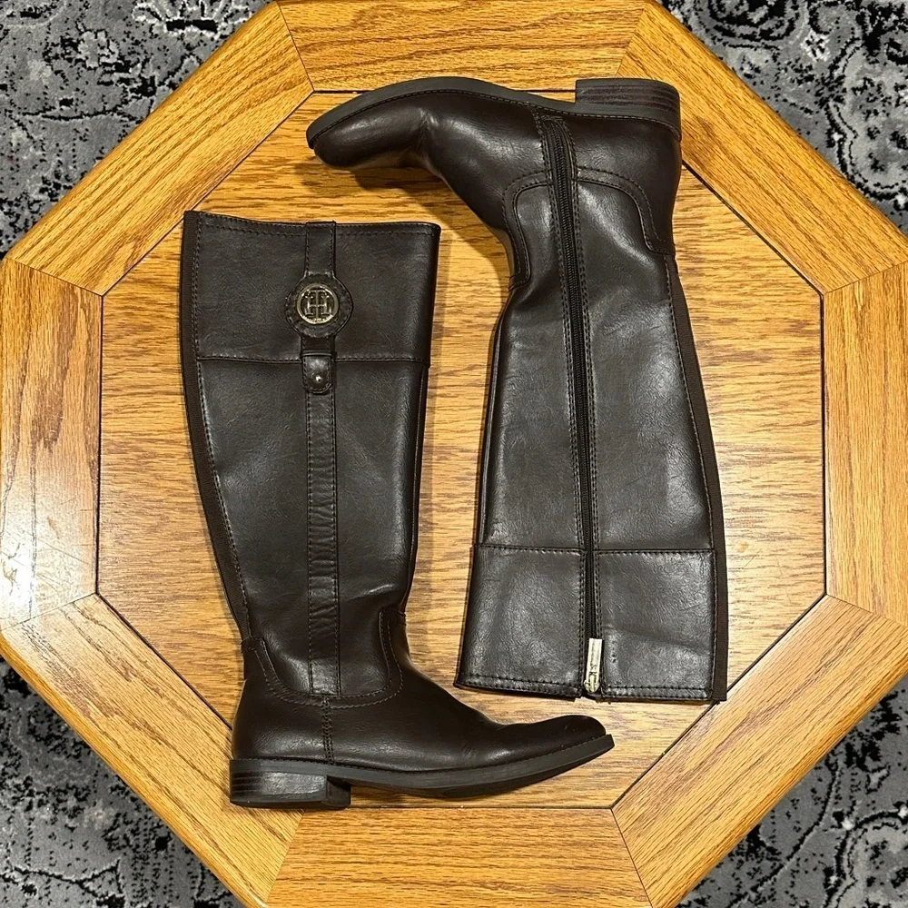*TOMMY HILFIGER* Brown x Gold Knee-High Riding Boots Size 6.5